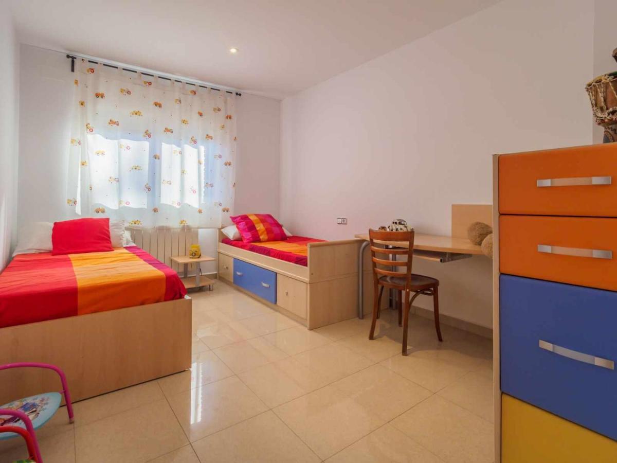 Mas Mestre Con Una Capacidad De 6 A 8 Huespedes Cerca De Sitges 올리벨라 외부 사진
